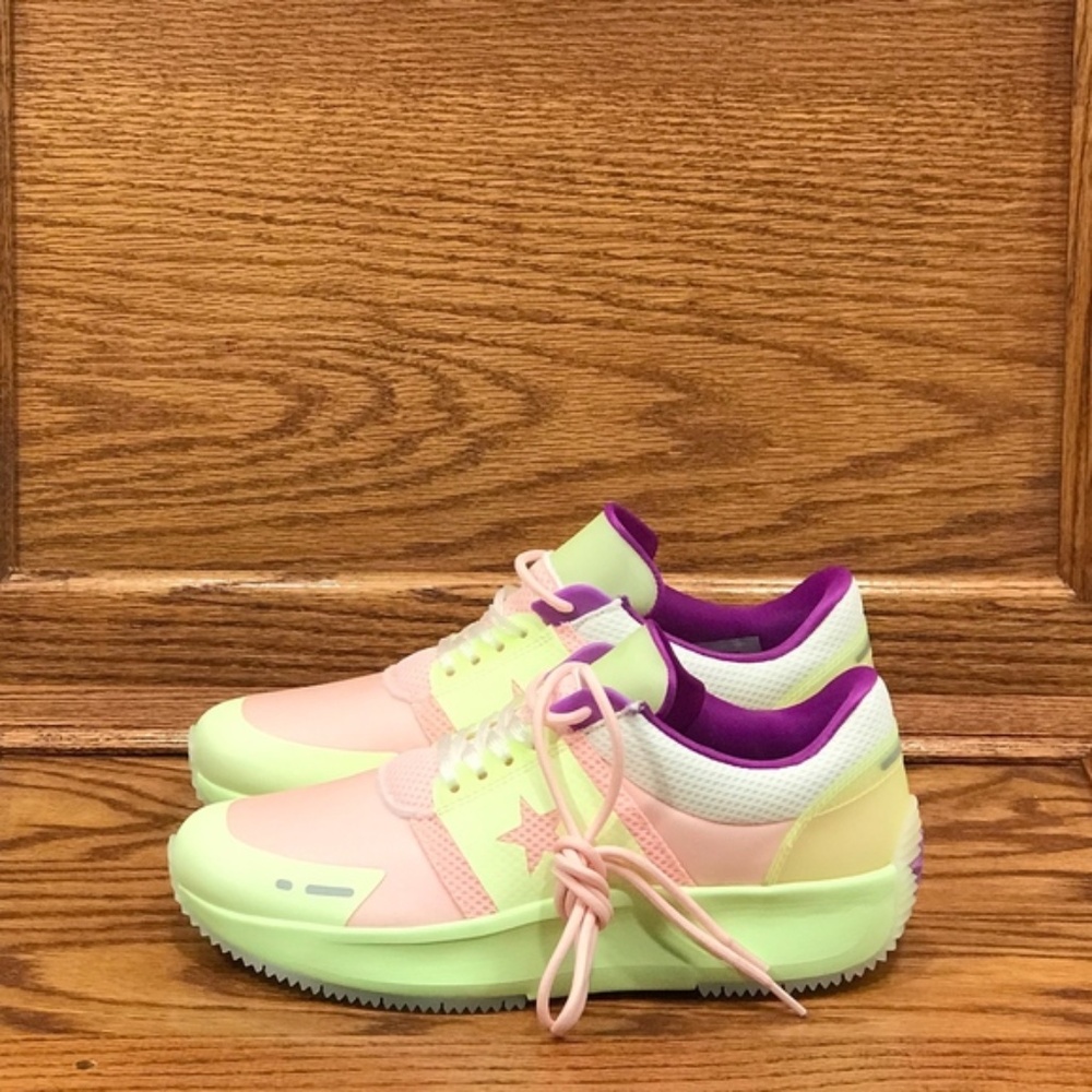 Converse Run Star Ox Storm Pink Volt Sneakers 163115C Size Women 7.5